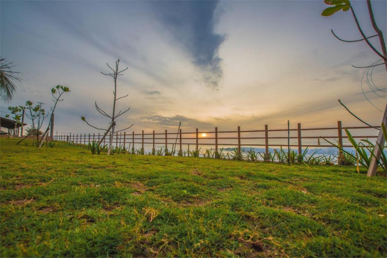 Nikara Nature Resort Arugam Bay Exterior foto